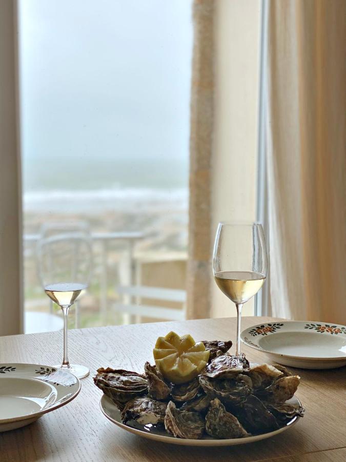 Appartement En Front De Mer Avec Vue Imprenable Sur La Grande Plage Des Sables D'Olonne Les Sables-dʼOlonne Exterior foto